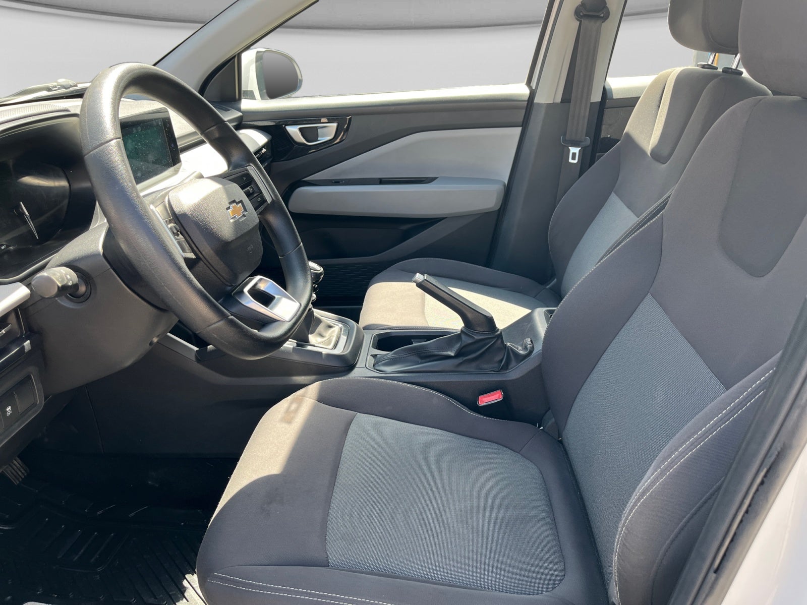 2024 Chevrolet AVEO AVEO LT MANUAL 4 PTAS