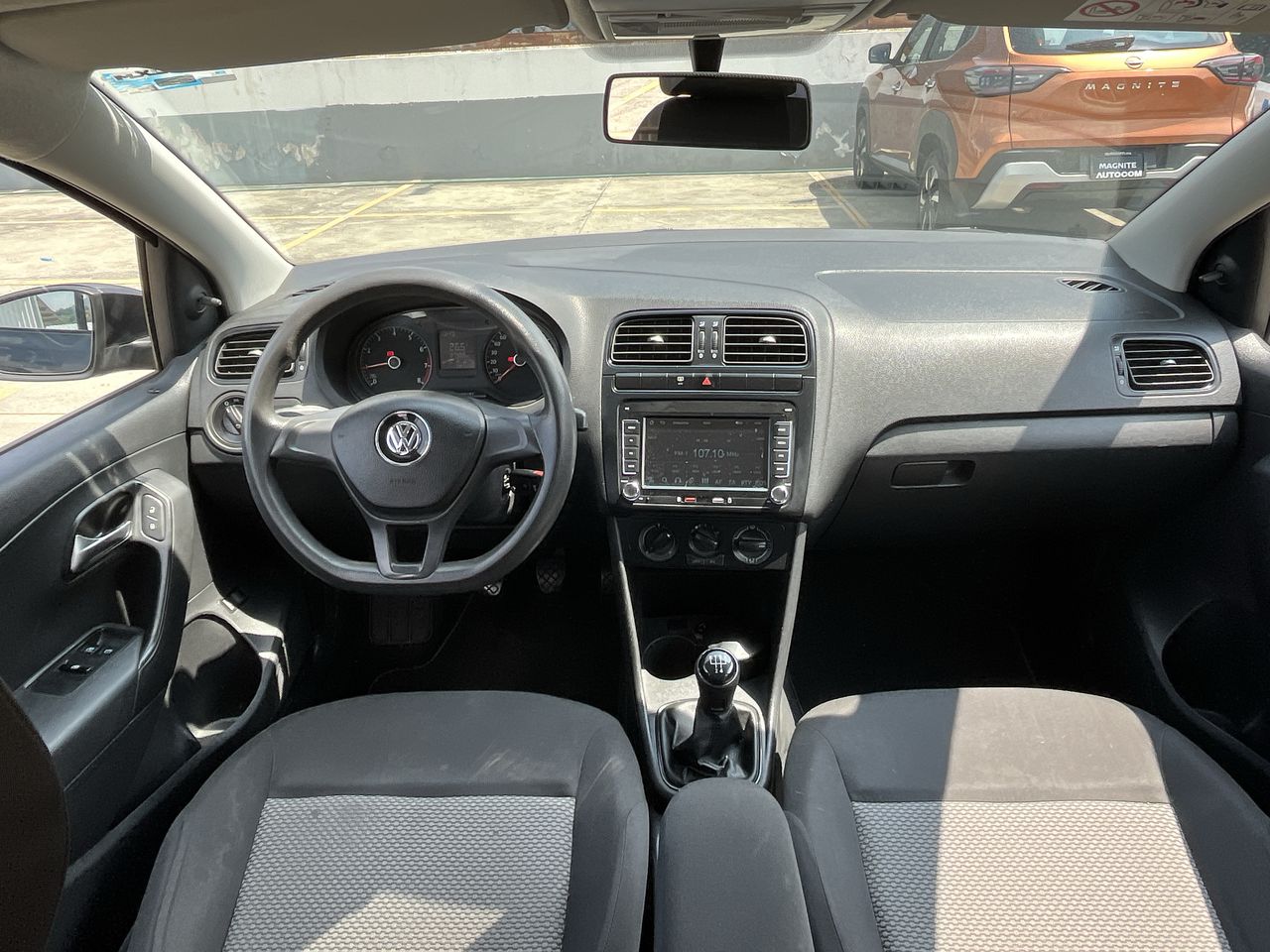 2018 Volkswagen VENTO VENTO COMFORTLINE 1.6L STD 4 PTAS