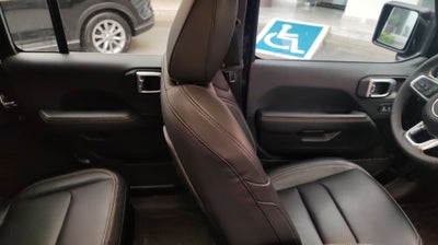 2025 Jeep WRANGLER UNLIMITED SAHARA PHEV TURBO 4XE