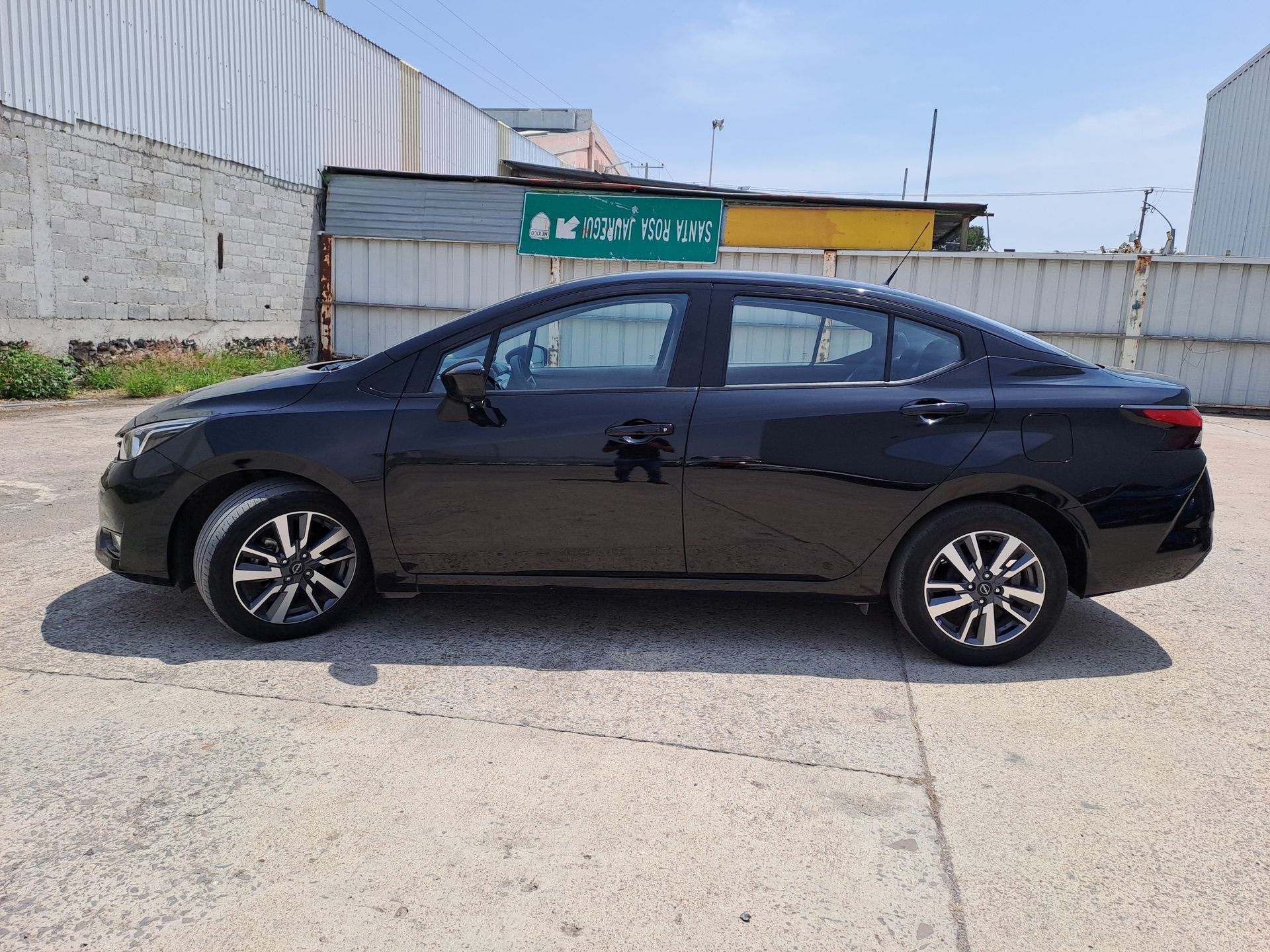 2024 Nissan VERSA ADVANCE MT 24