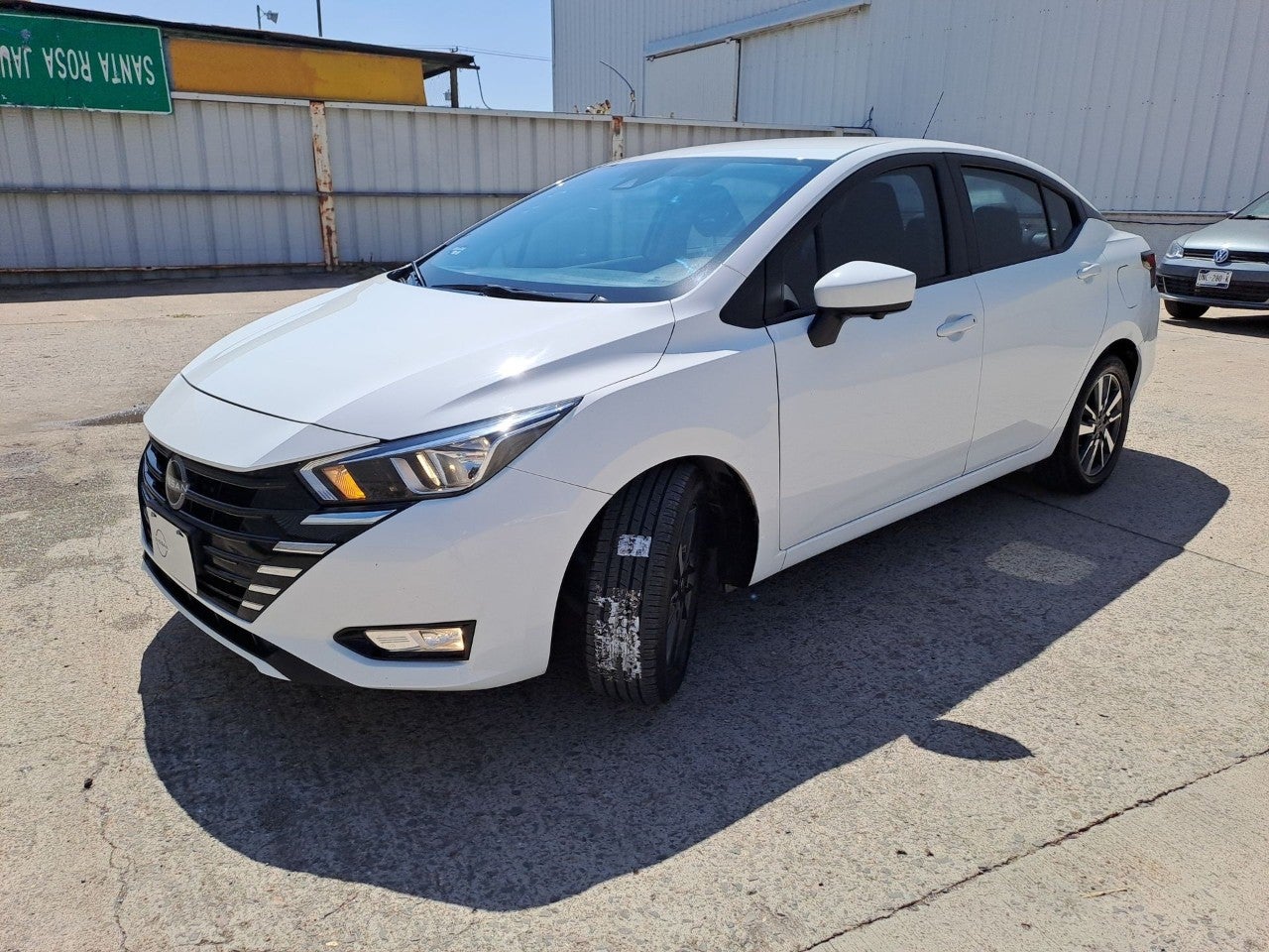 2025 Nissan VERSA ADVANCE CVT 25