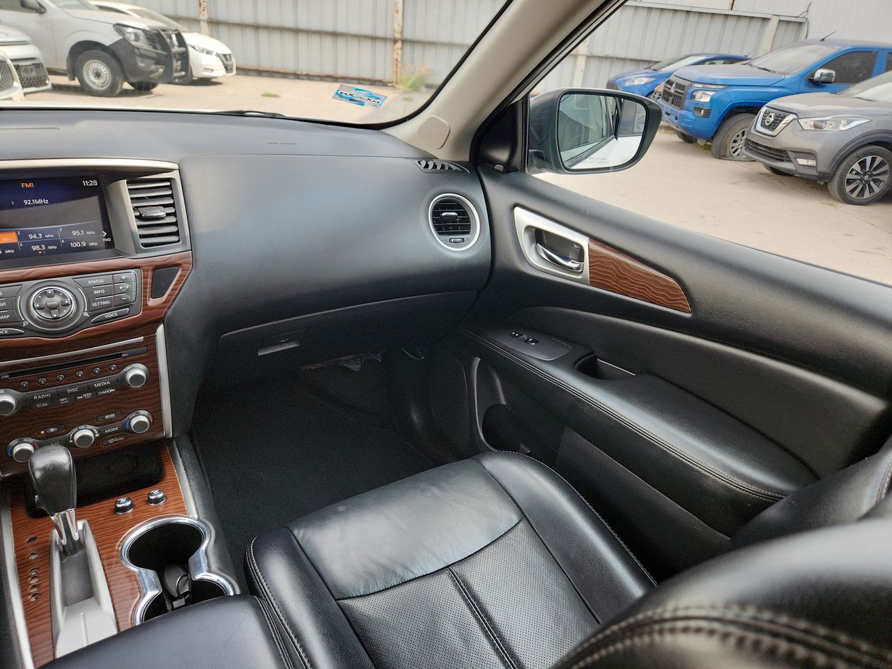 2018 Nissan PATHFINDER EXCLUSIVE