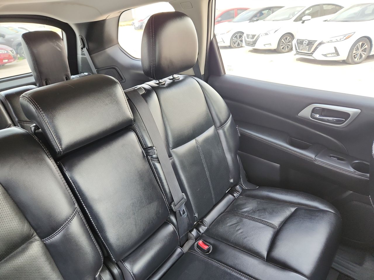 2018 Nissan PATHFINDER EXCLUSIVE