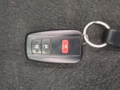 2021 Toyota PRIUS BASE
