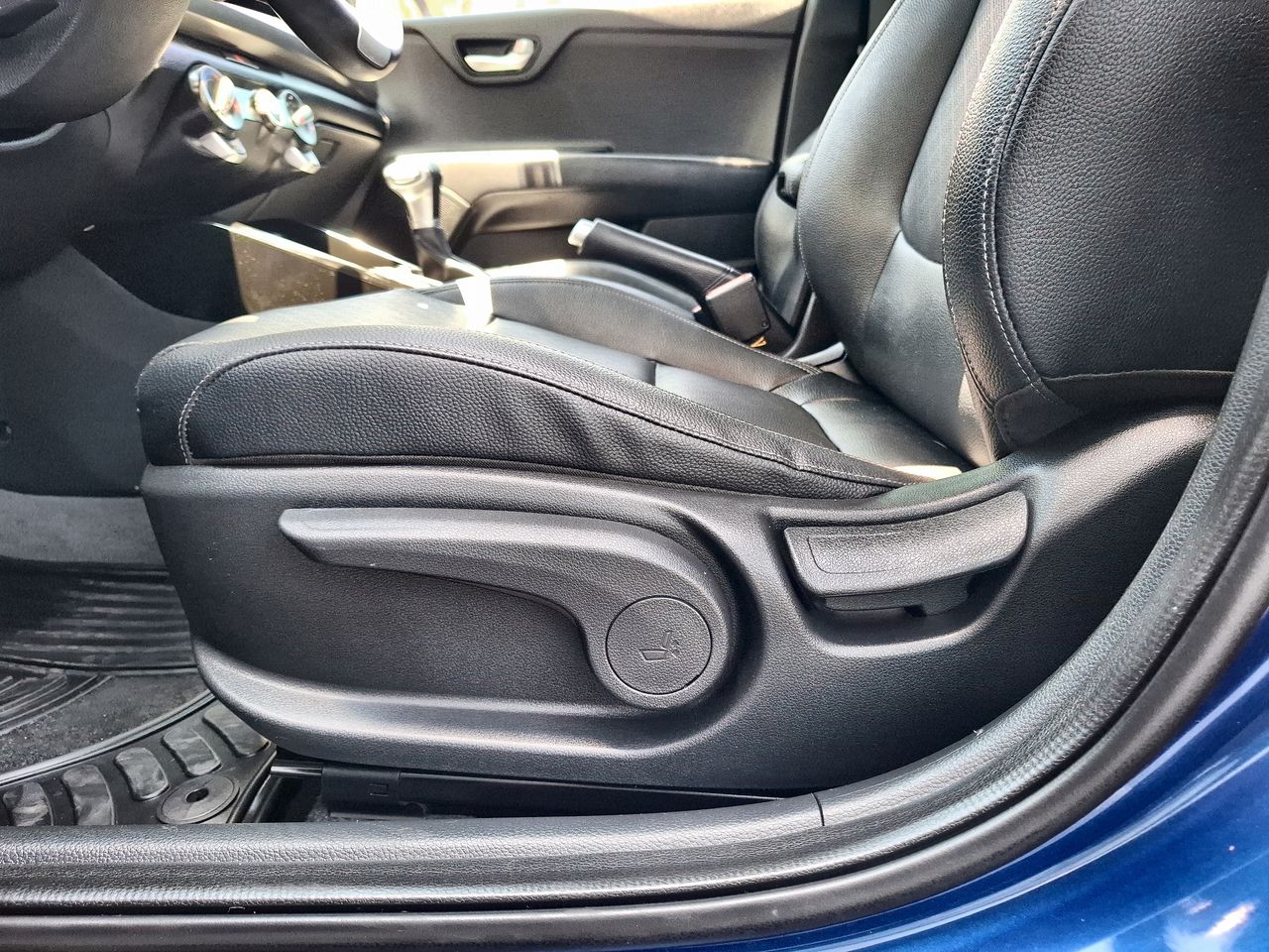2022 Kia RIO EX TA