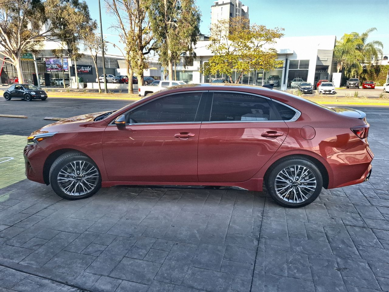 2023 Kia FORTE GT LINE