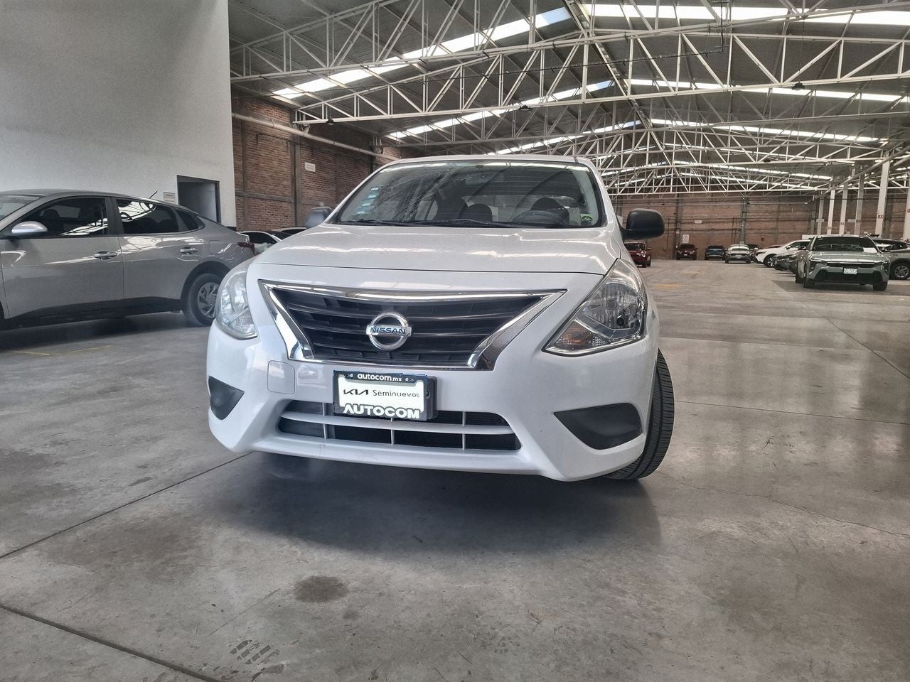 2018 Nissan VERSA DRIVE MT AC