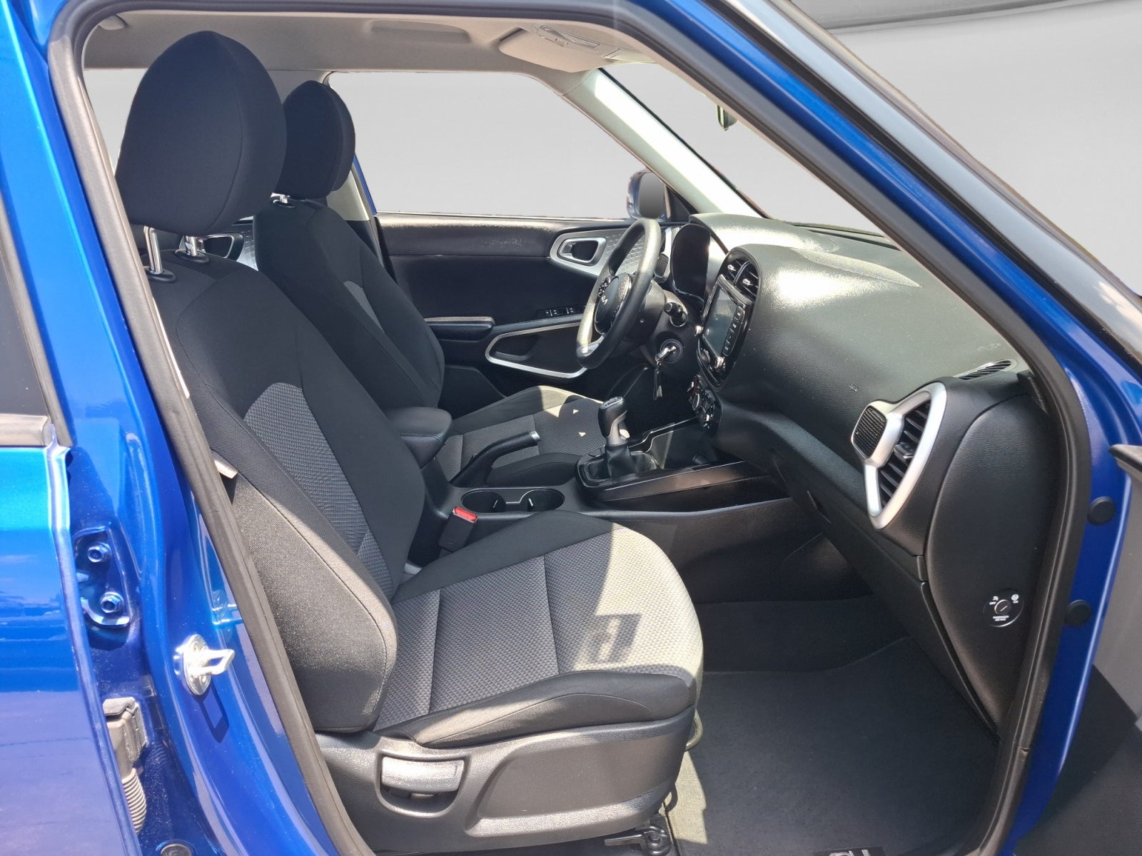 2022 Kia SOUL LX TM