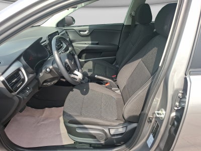 2022 Kia RIO LX TA