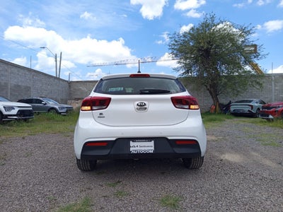 2018 Kia RIO EX PACK 1.6 AT